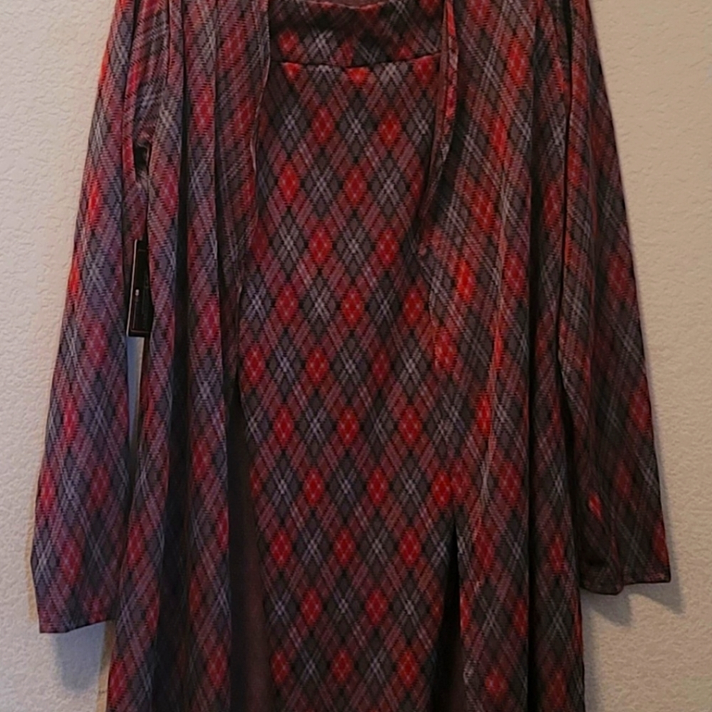 2 pc plaid top and bottom